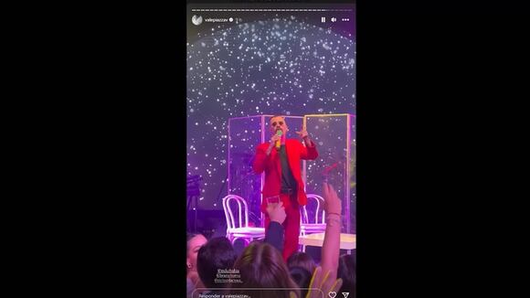 Mike Bahia cantó en el matrimonio de Brunella Horna y Richard Acuña