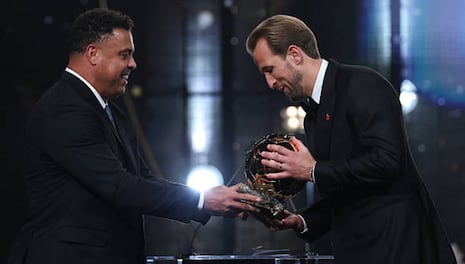 ¡Harry Kane conquistó el Balón de Oro 2026 a mejor jugador de la temporada!