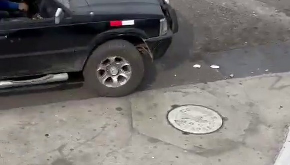 Robo en banco de Cercado de Lima. VIDEO: OMAR CHIRA