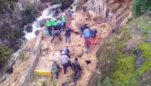 Apurímac: Cuatro fallecidos deja deslizamiento en baños termales de Lapaca.