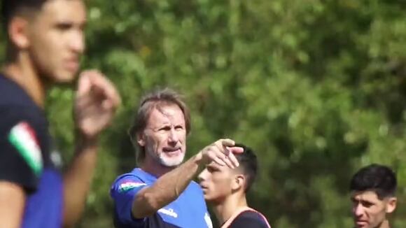Ricardo Gareca tuvo primer entrenamiento con Vélez Sarsfield (video: @velez)