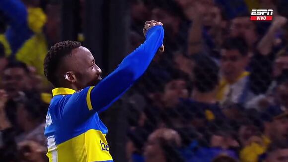 Luis Advíncula marcó el gol del 2-1 de Boca Juniors vs. Nacional. (Video: ESPN)