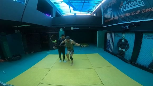 Video musical entrenando