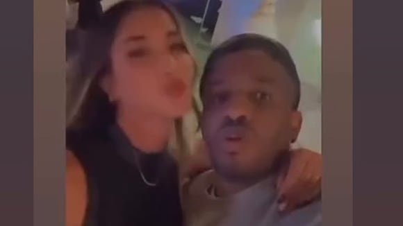 TROME - Farfán y Xiomy se lucen ENAMORADOS en cumple de Ana Paula, pareja de Guerrero: “Dame luz bebé”