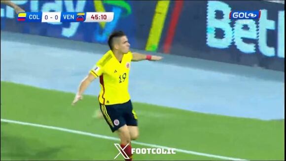 Gol de Rafael Santos Borré en Colombia vs. Venezuela. (Video: Gol Caracol)