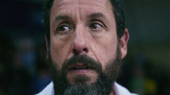 Tráiler de "Hustle"