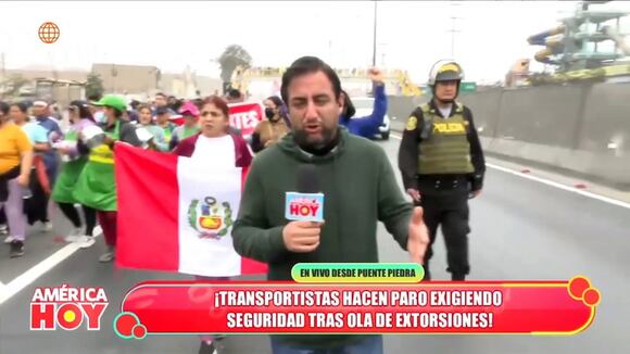 Comerciantes marchan hacia el Congreso de la República