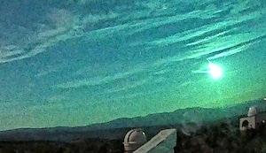 Bola de luz tiñó de verde el cielo nocturno de España y Portugal