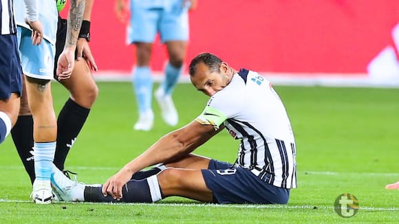 Hernán Barcos lesionado en Alianza Lima
