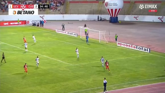 TROME | Paolo Guerrero falló clara ocasión de gol (Liga 1 Max)