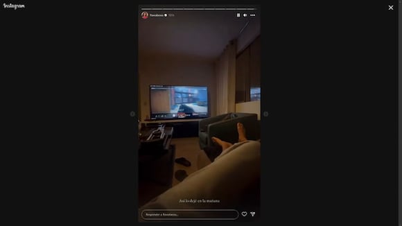 Flavia Laos y Austin Palao