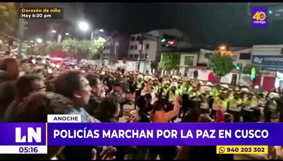 Cusco: Policías que marchan por la paz recibieron aplausos y apoyo de la población