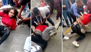¡Terminaron en el suelo! Comerciantes de mercado y ambulantes se agredieron