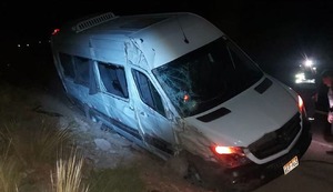 Accidente en Arequipa: Un muerto y cuatro heridos deja despiste y volcadura en Caylloma | VIDEO