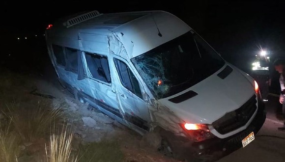 Arequipa: Aterradores momentos tras lamentable despiste y volcadura que dejó un muerto y cuatro heridos.