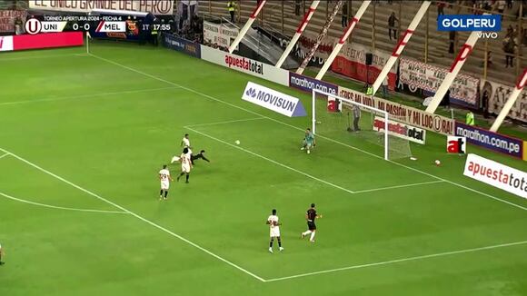 TROME | Bernardo Cuesta palo en el Universitario - Melgar (GOL Perú)