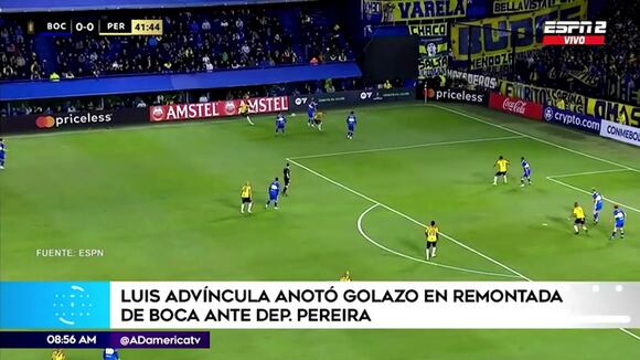 Golazo de Luis Advíncula en Copa Libertadores