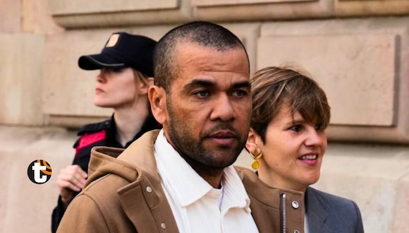 Dani Alves acude a los juzgados con su abogada y tuvo accidentado recibimiento (América TV)
