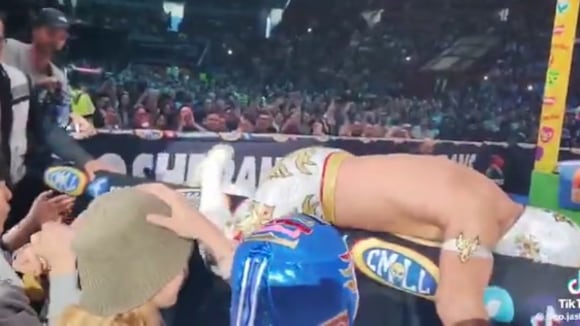 TROME | BTS vibró con la lucha libre méxicana (@seokaven)