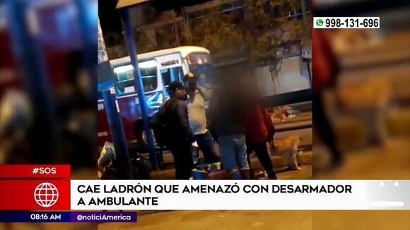 Cae ladrón que amenazó con desarmador a ambulante
