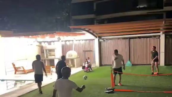 Christian Cueva velve a trabajar con coach fisico (video: @cueva10oficial)