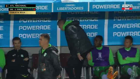 Paulo Autuori pierde los papeles por esta expulsión de Jhon Solís (video : ESPN)