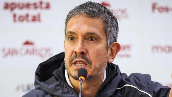 Franco Velazco habló sobre la responsabilidad de Sporting Cristal tras la reprogramación del partido contra Universitario. (Video: Jax Latin Media / Foto: Universitario)