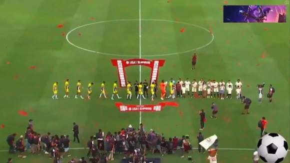 Hernan Barcos y Alex Valera protagonizaron esperado saludo en Universitario vs FC Cajamarca (Video: L1MAX)