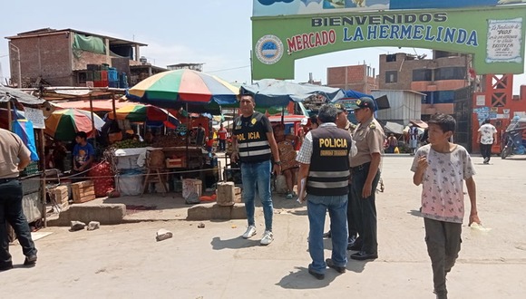 Trujillo: Sicario asesina a vigilante de mercado delante de comerciantes y clientes.