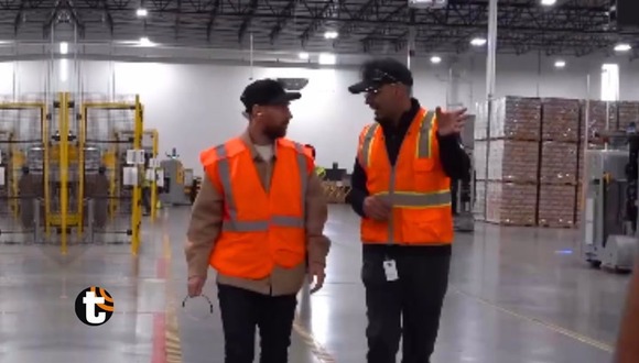 Lione Messi sorprendió en el Día del Trabajador con visita en fábrica (@leomessi)