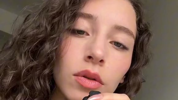 TROME - Carla Campos rompe su silencio tras el ampay con Alonso Grimaldo y lanza contundente aclaración: “No hubo beso”