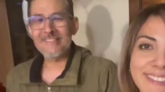 Erick Osores recibe visita de compaeras de trabajo en su casa (Video: @erickosores)