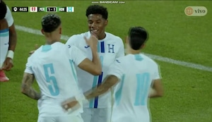 ¡Golpe antes del descanso! Palma aprovecha error y pone el 1-1 ante Perú en Madrid