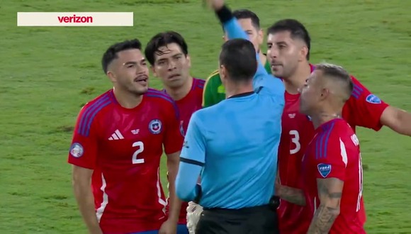 Expulsión de Gabriel Suazo en Chile vs. Canadá. (Video: TUDN)