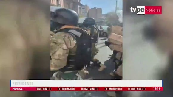 Bolivia: Tanque militar entró por la fuerza a la sede del Ejecutivo y denuncian Golpe de Estado | VIDEO