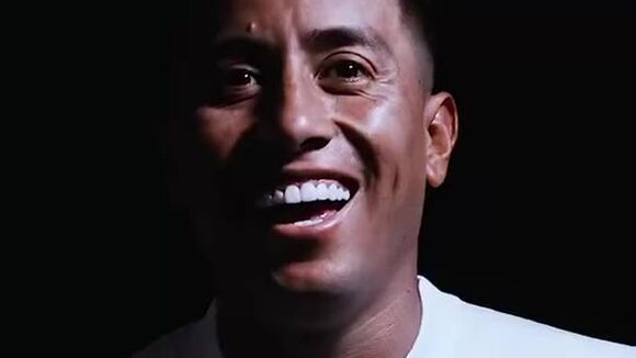 Christian Cueva fue anunciado como nuevo fichaje de Alianza Lima (video: @clubALoficial)