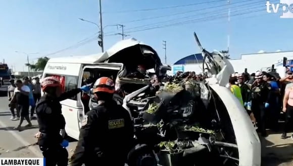 Chiclayo: choque entre tráiler y combi deja tres fallecidos