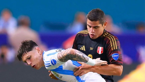 Aldo Corzo se olvidó de la diferencia de millones y anuló a figura argentina de Manchester United (Video: América)