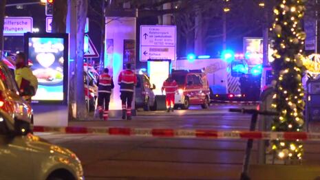 Dos fallecidos y 70 heridos en mercado navideño por atropello en Alemania