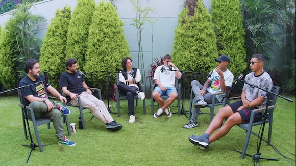 Polo y Flores cuestionan a Christofer Gonzales en programa de YouTube (Video:Y uno feliz)