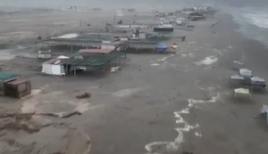 Fuerte oleaje devasta más de 15 restaurantes en Chilca