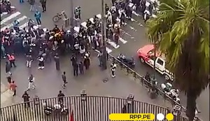 Accidente en av. Abancay: Policía dio pase a los vehículos a pesar de que se encontraban en luz roja