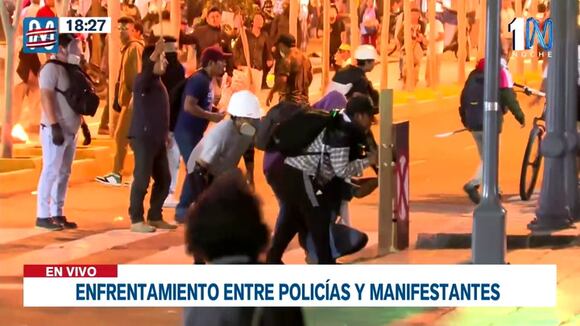 TROME | Policía desalojó a manifestantes de la Plaza San Martín (Canal N)