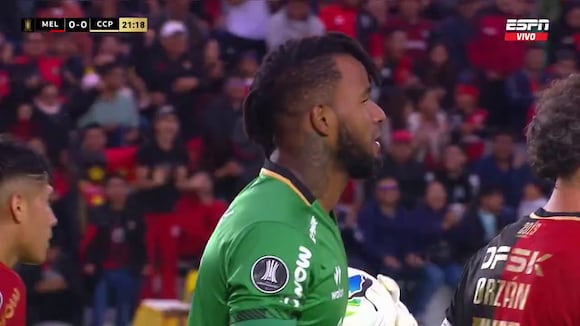 Carlos Cáceda evitó el 0-1 de Melgar vs Cerro Porteño. (Video: ESPN)