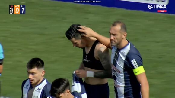 Gol de Pablo Ceppelini para el 1-0 de Alianza Lima sobre Ayacucho FC. (Video: L1 MAX)