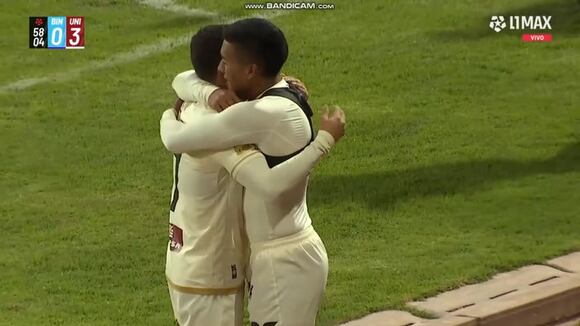 Gol de Hugo Ancajima para el 3-0 de Universitario vs. Binacional por la Liga 1 2025 (Video: Liga 1 MAX).