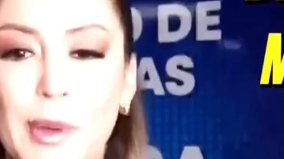 TROME - Karla tiene tenso momento con reportera que le consultó por Domínguez y Melanie: “Me estás empujando”