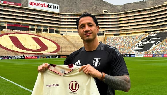 Gianluca Lapadula posó con la casaquilla crema en el estadio Monumental (Video: Canal N)