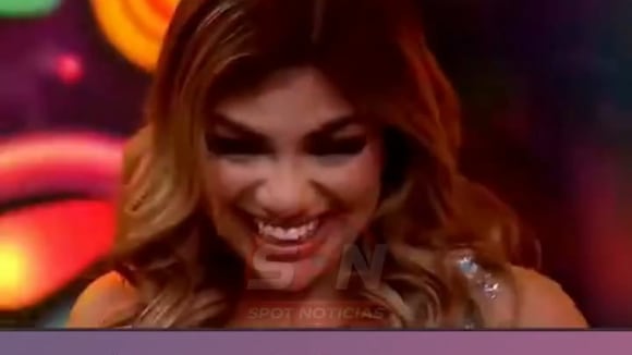 TROME - Naldy Saldaña reaparece junto a su novio y protagonizan romántico momento frente a cámaras