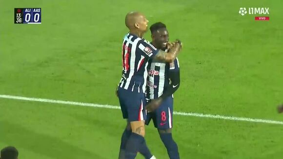 Gol de Eryc Castillo para el 1-0 de Alianza Lima vs. Alianza Atlético. (Video: L1 MAX)